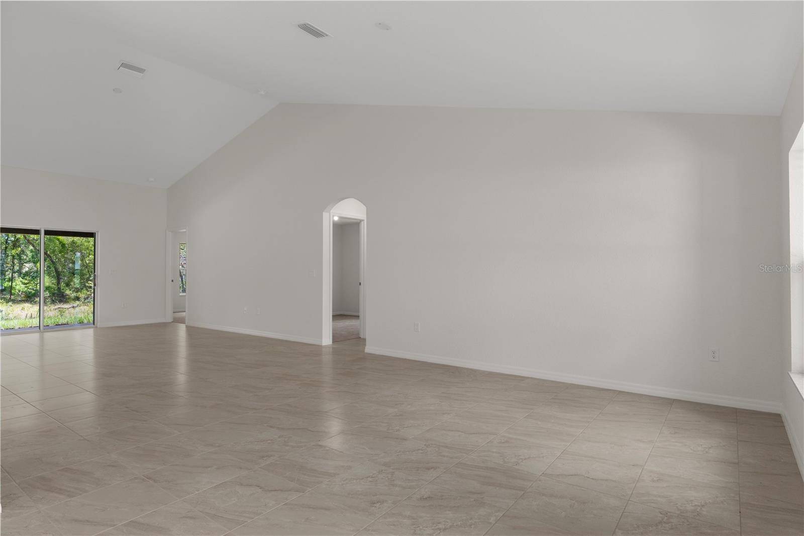 13048 KITTIWAKE RD, Weeki Wachee, FL 34614