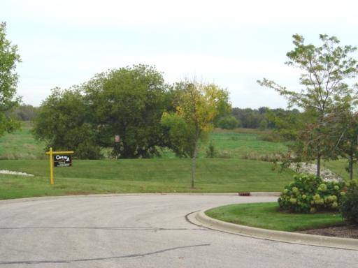 1896 E Vista TER, Lindenhurst, IL 60046