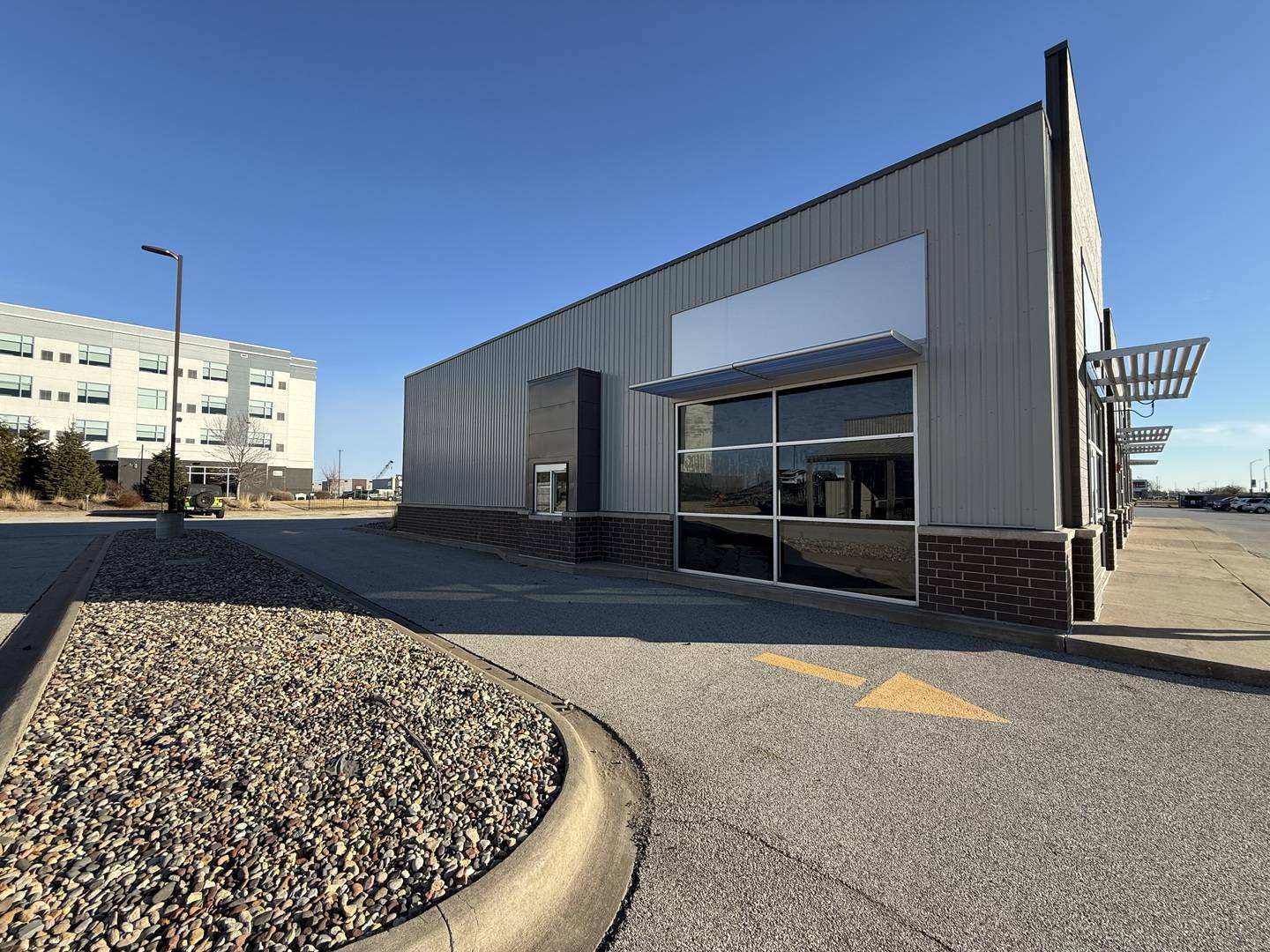 5039 Competition DR, Bettendorf, IA 52722