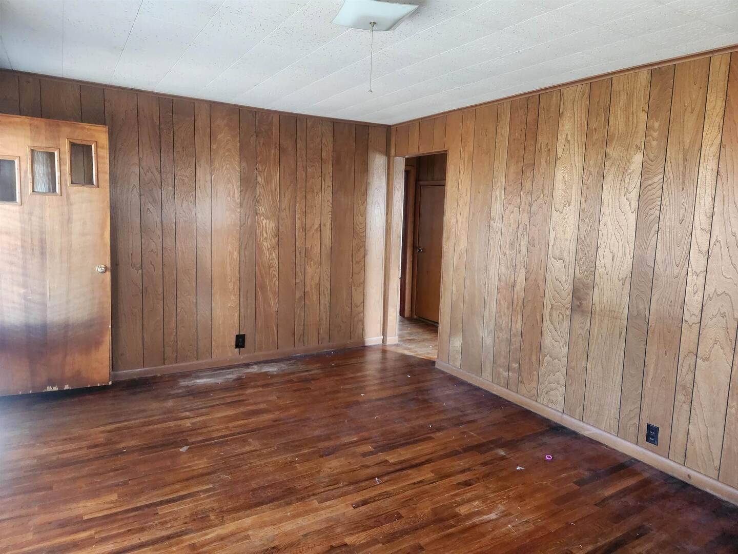 310 S Illinois ST, Duquoin, IL 62832