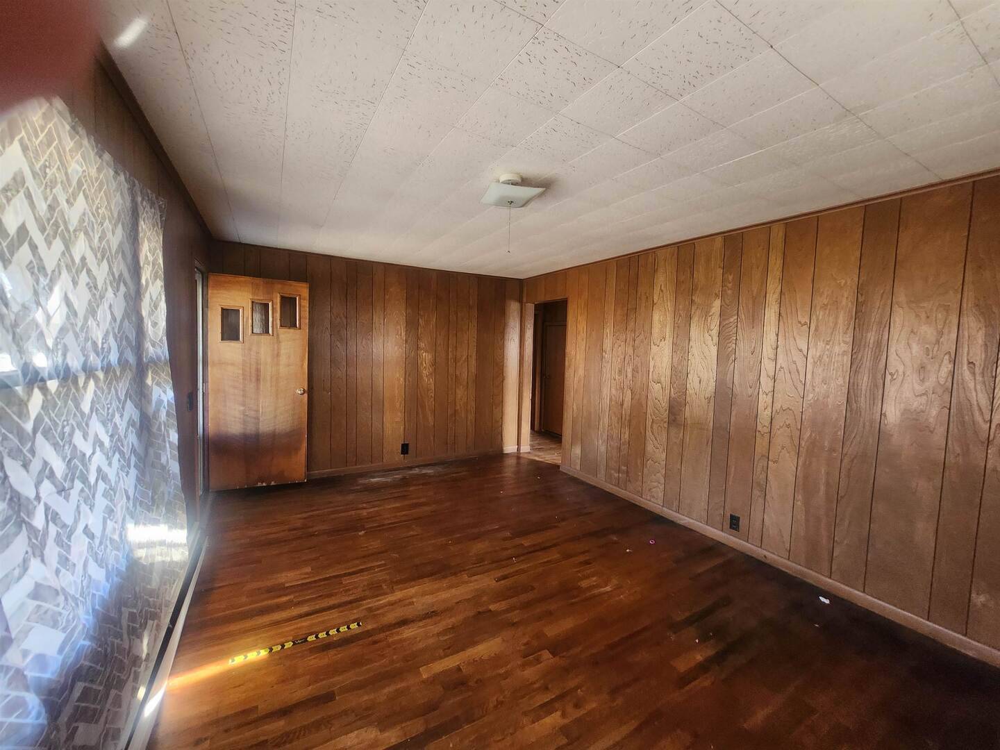 310 S Illinois ST, Duquoin, IL 62832
