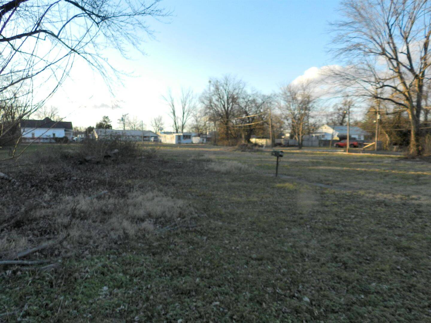 28 Sycamore St ST #0, Harrisburg, IL 62946