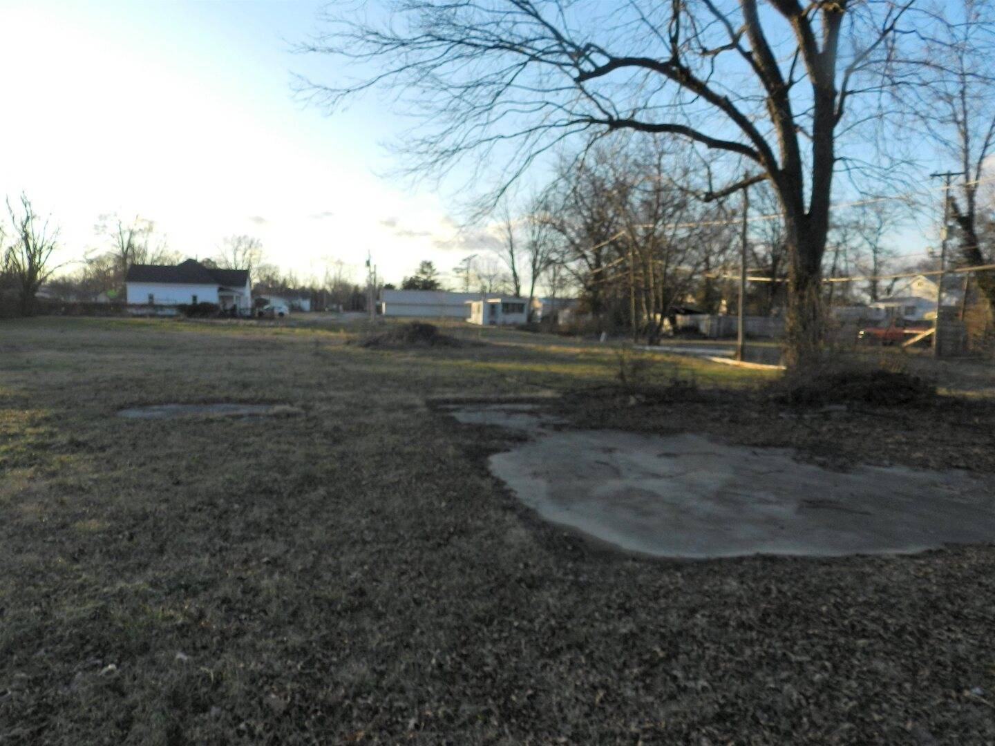 28 Sycamore St ST #0, Harrisburg, IL 62946