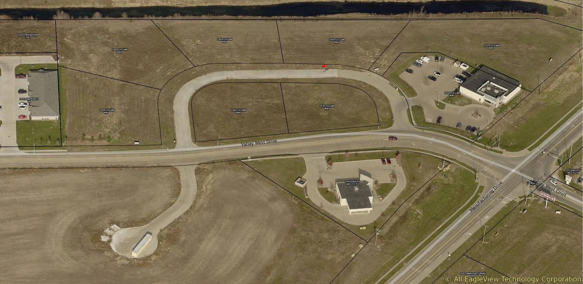 2420-2490 Lillian WAY, Clinton, IA 52732
