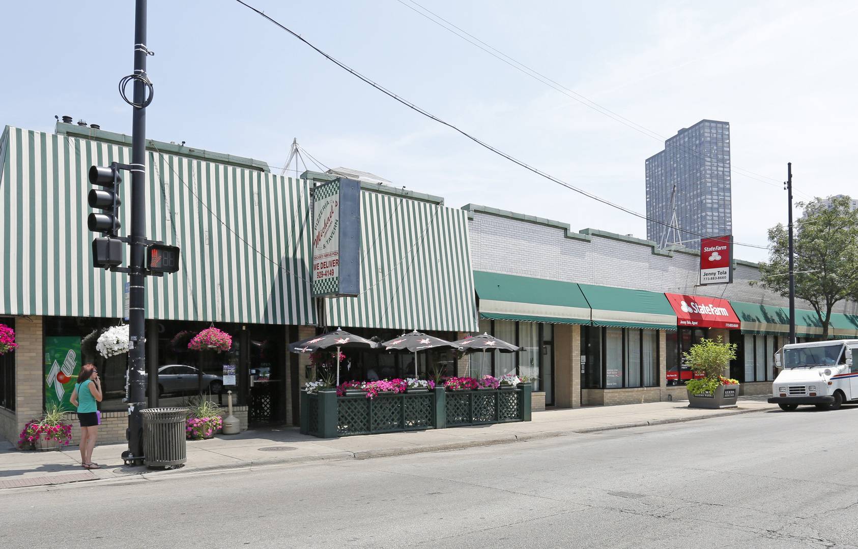 4075 N Broadway ST #4079-81, Chicago, IL 60613
