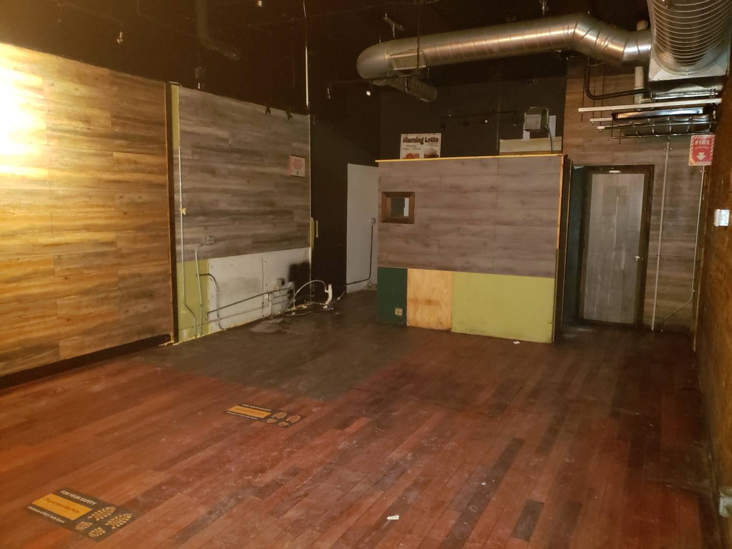 909 W Irving Park RD #STOREFRONT, Chicago, IL 60613