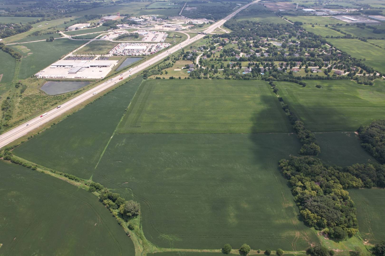 0000 Higgins RD, Hampshire, IL 60140