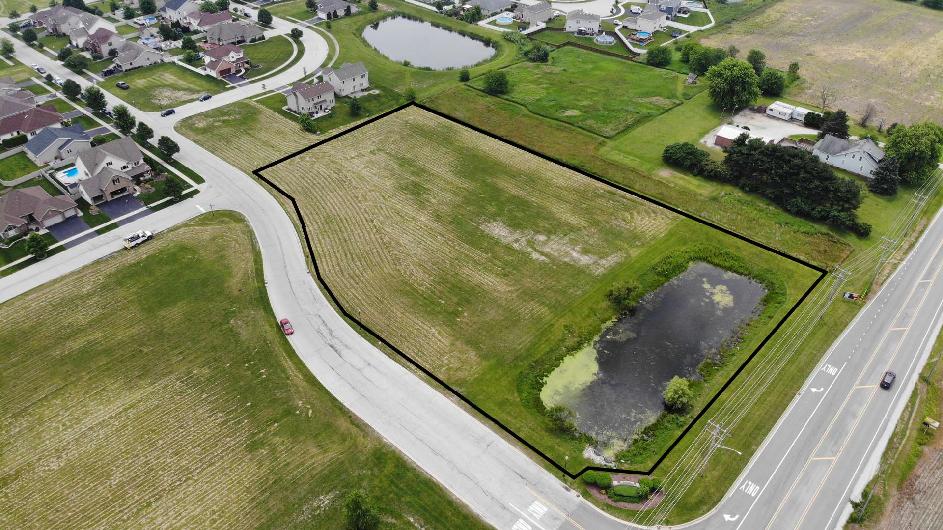 Vacant Hunters DR, Beecher, IL 60401