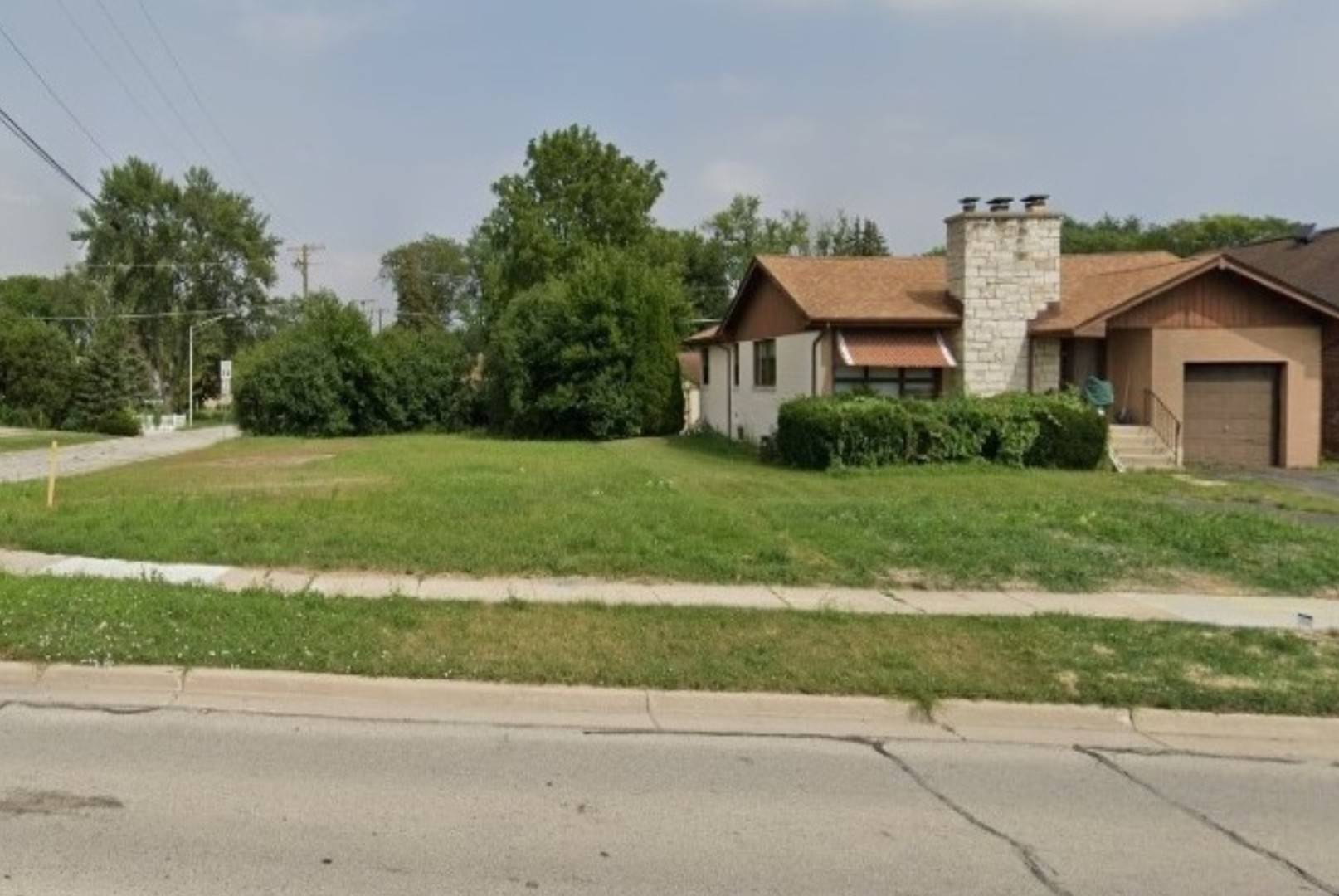 200 S Addison RD, Addison, IL 60101