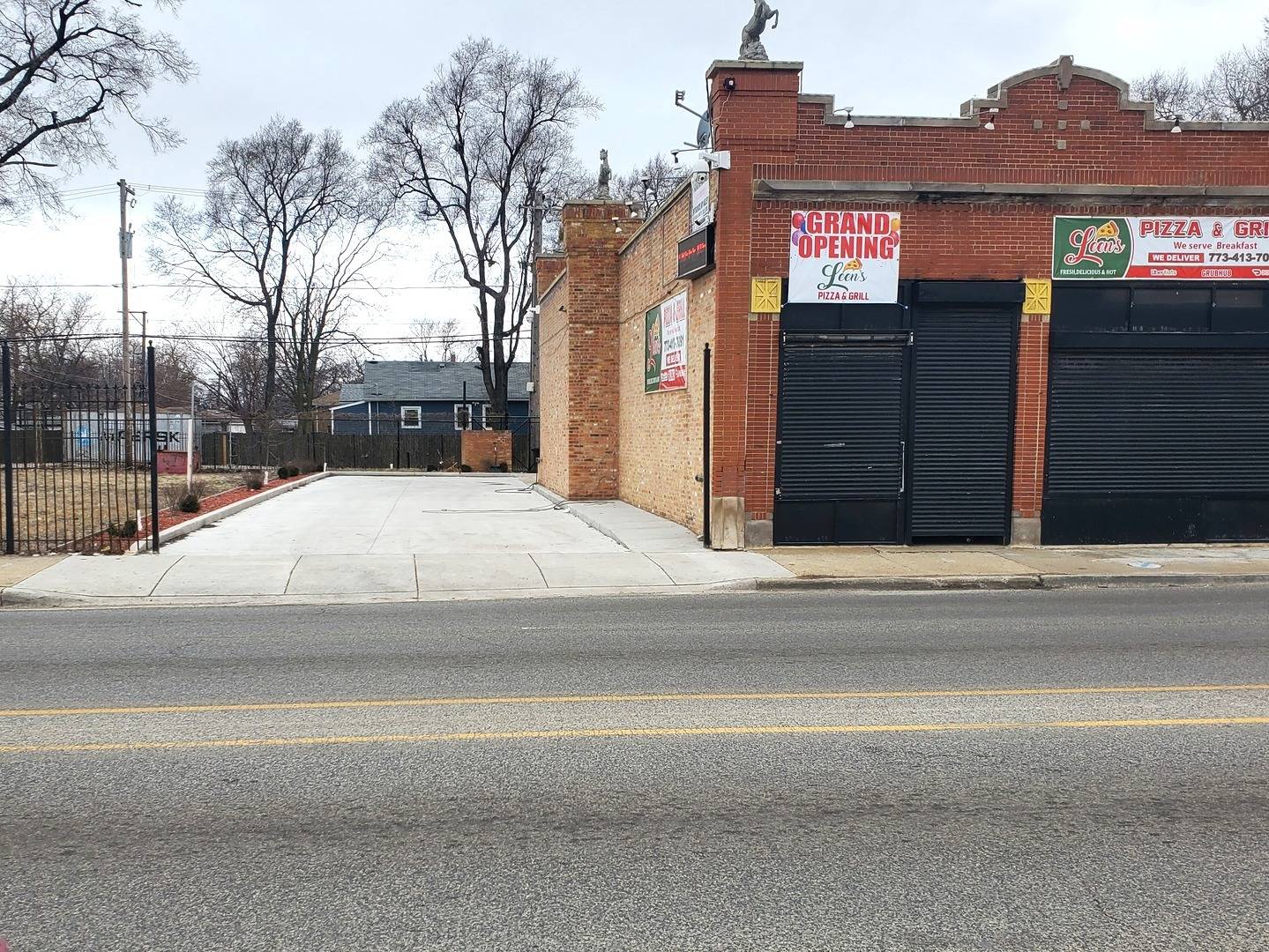 556 N Cicero AVE, Chicago, IL 60644