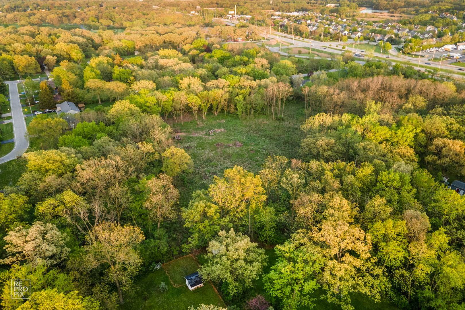 29W548 Cape AVE, West Chicago, IL 60185