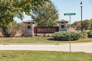 2580 Newbury LN, Caledonia, IL 61011