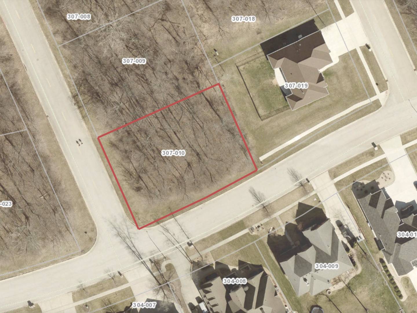 374 S Edgewater DR, Morris, IL 60450