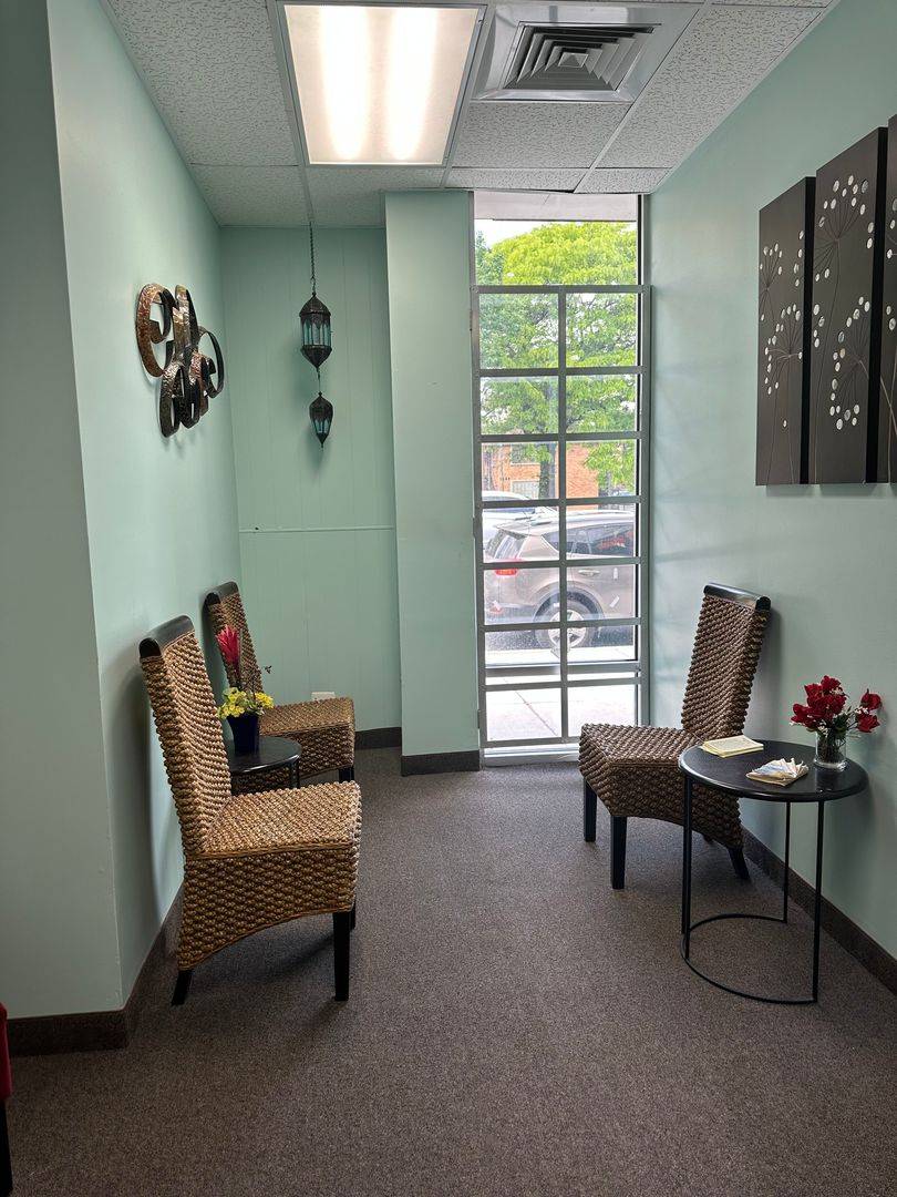 9133 S Stony Island AVE, Chicago, IL 60617