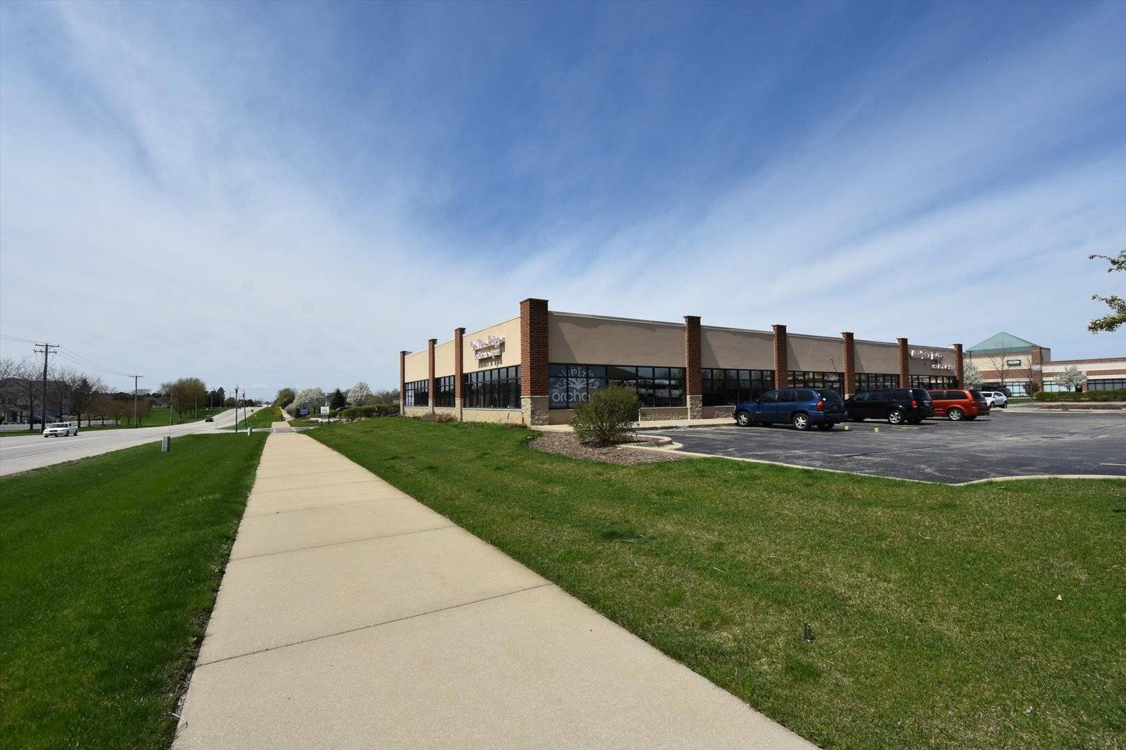 1175 Oak ST #A, North Aurora, IL 60542