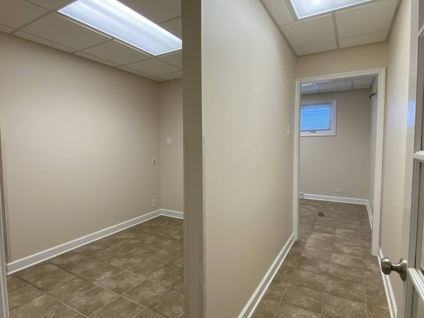325 W Prospect AVE #5, Mount Prospect, IL 60056