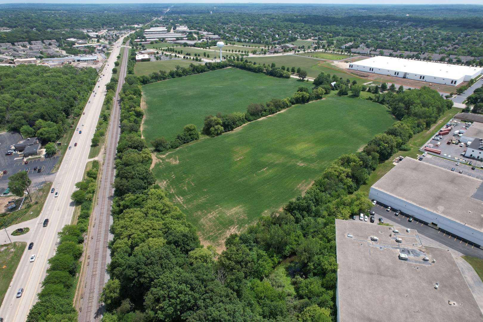 3712 THREE OAKS RD, Cary, IL 60013