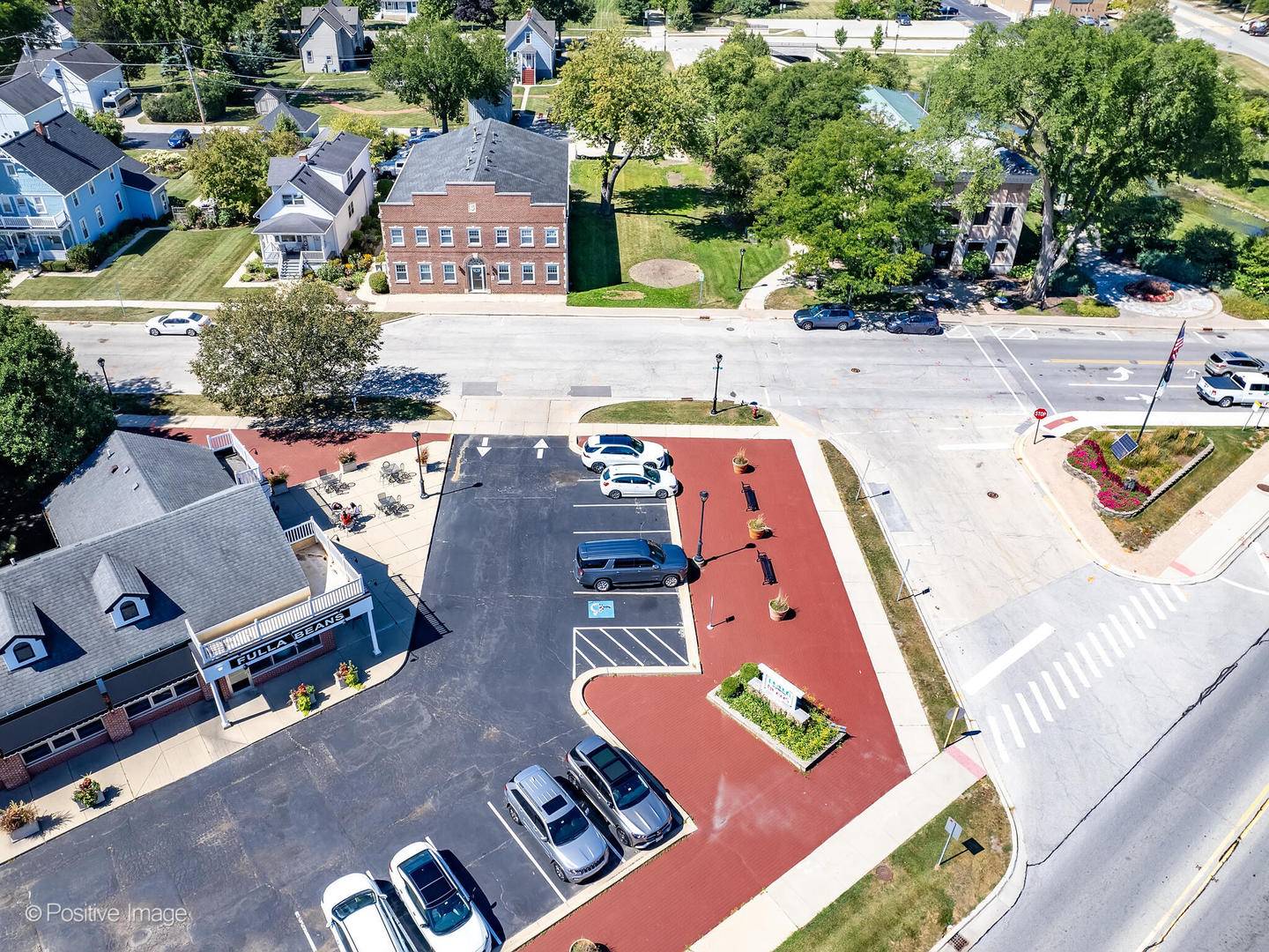 100 S Walnut ST, Itasca, IL 60143