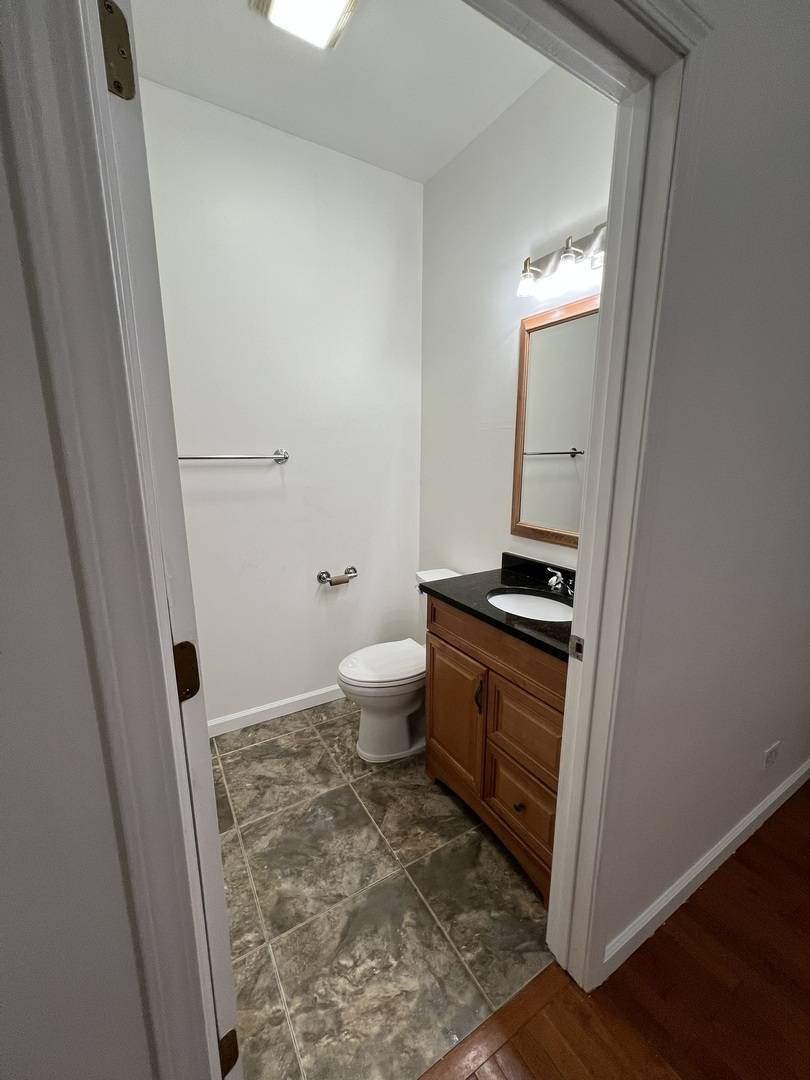 3008 W Flournoy ST #3, Chicago, IL 60612