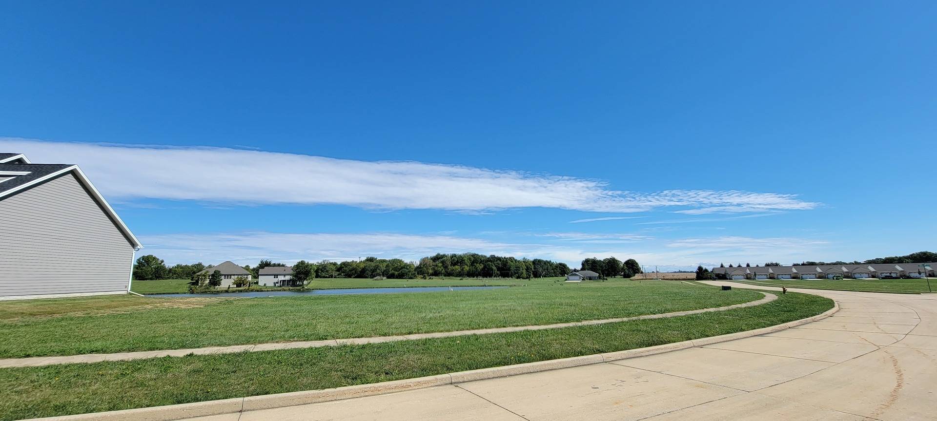 3007 Artesia Xing XING, Urbana, IL 61802