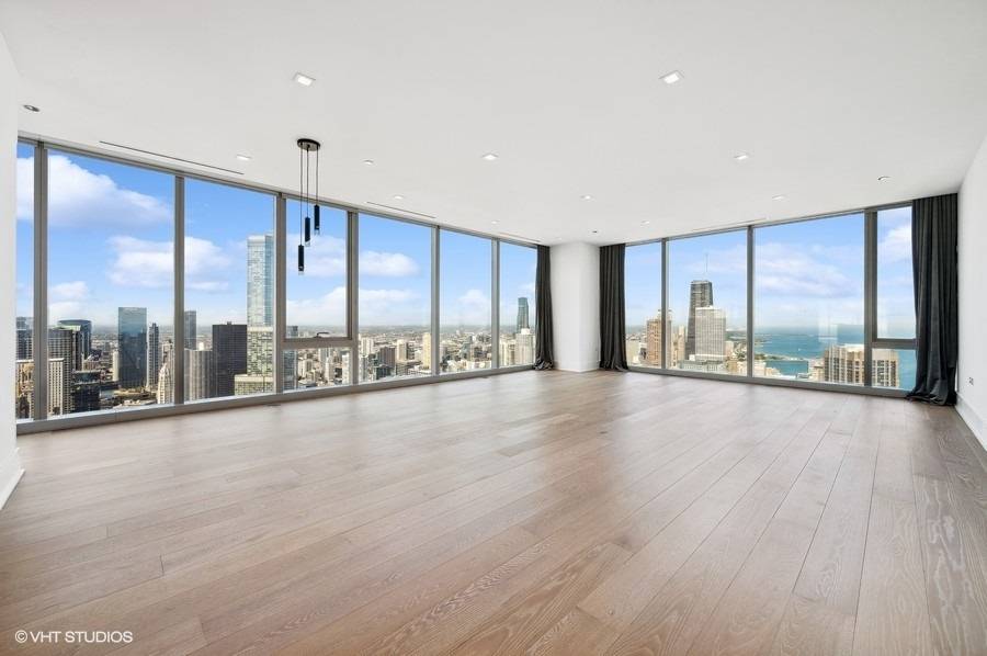 363 E Wacker DR #5801, Chicago, IL 60601