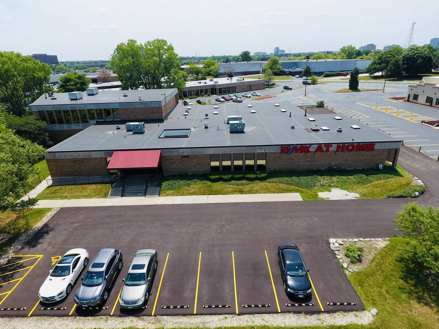 3215 Algonquin RD #A12, Rolling Meadows, IL 60008