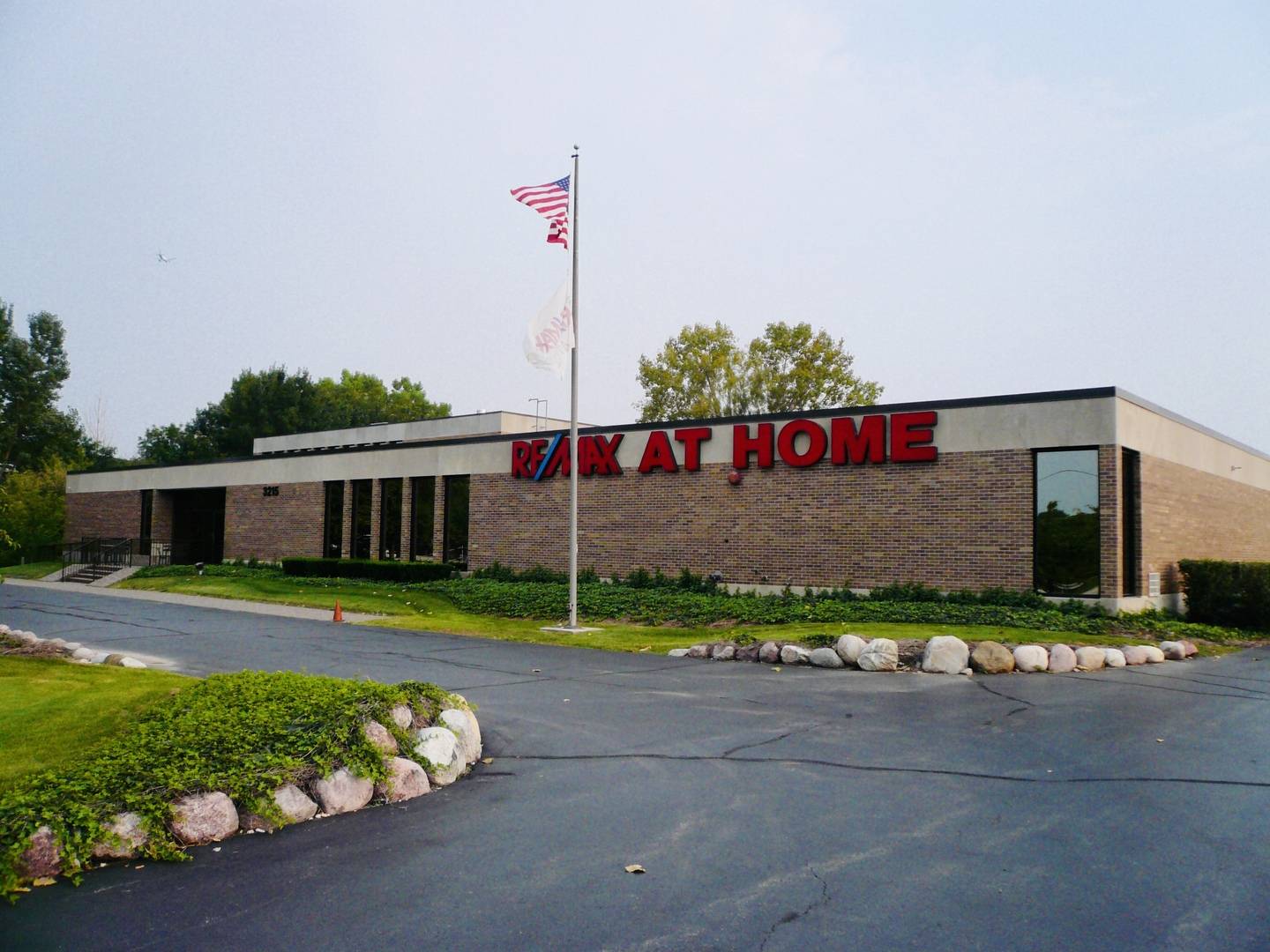3215 Algonquin RD #A12, Rolling Meadows, IL 60008