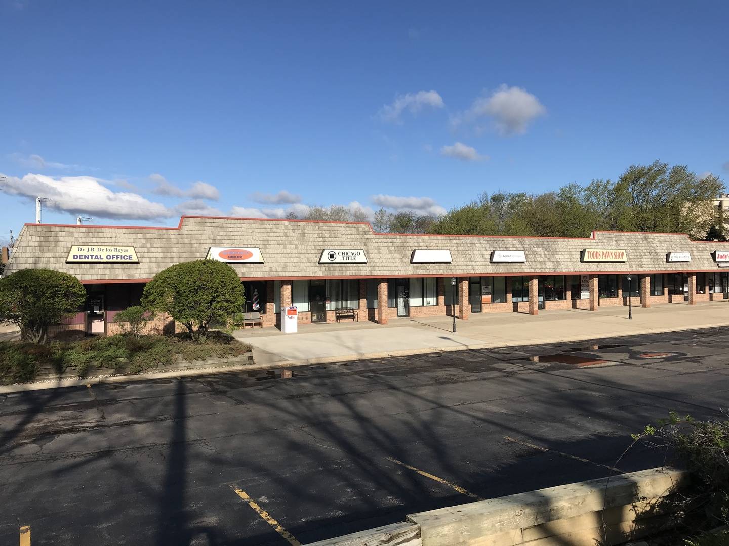 300 N Milwaukee AVE #C, Lake Villa, IL 60046