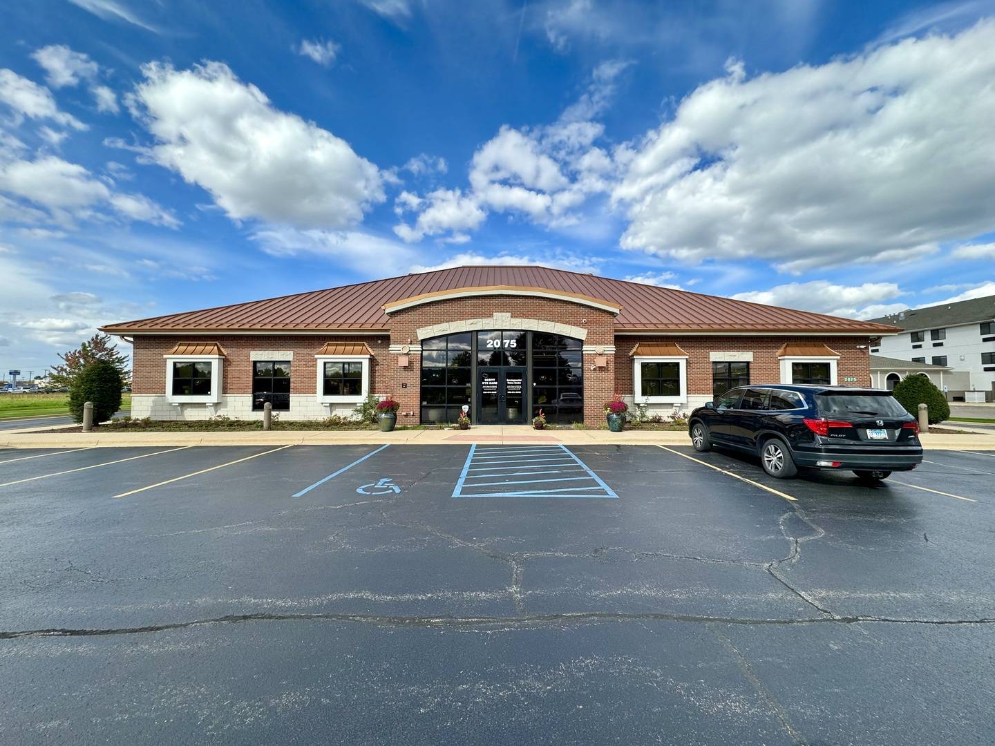 2073 Wiesbrook RD, Oswego, IL 60543