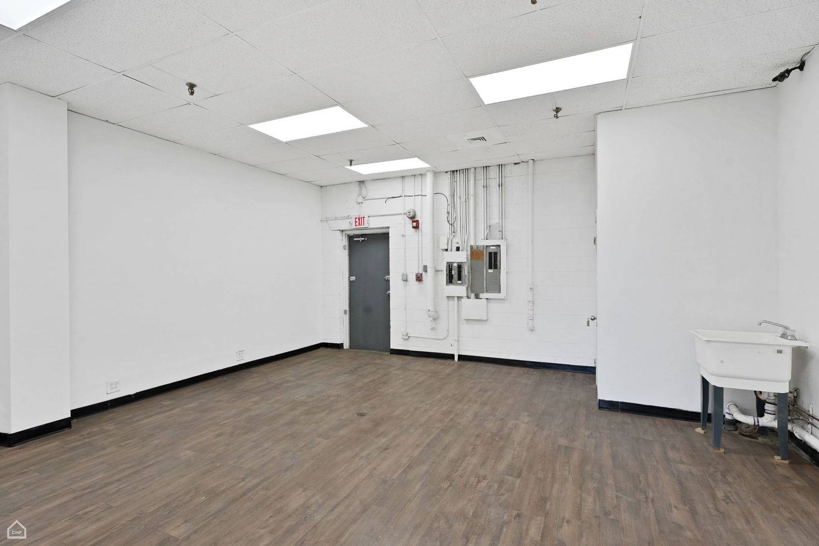 10S628 S Kingery HWY, Willowbrook, IL 60527