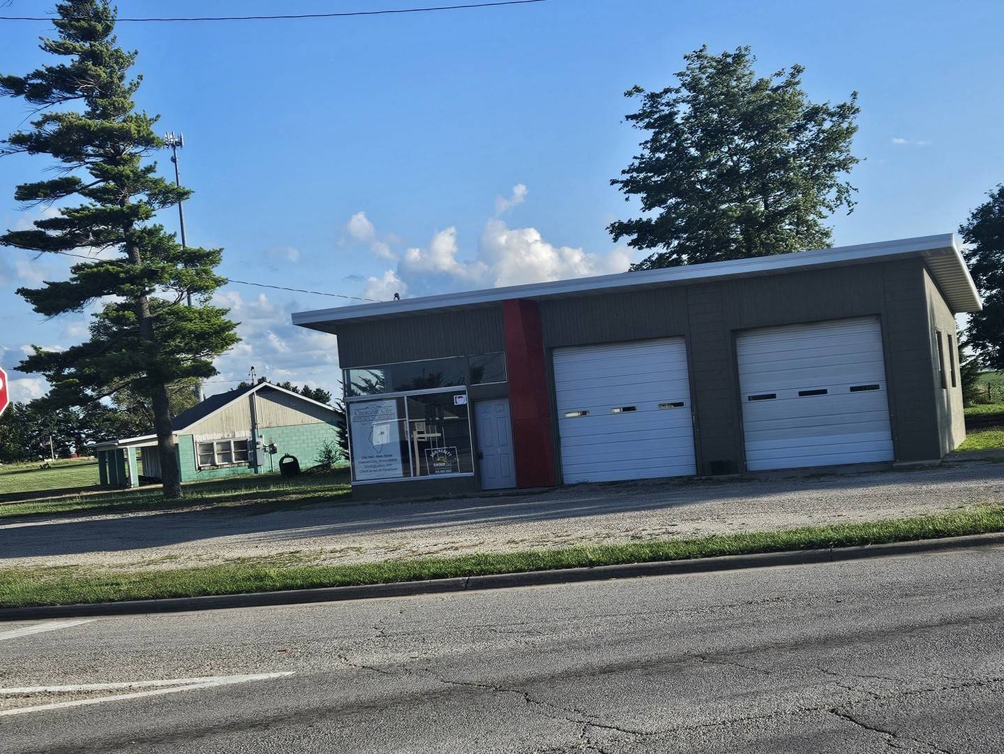 101 S Route 49, Crescent City, IL 60928