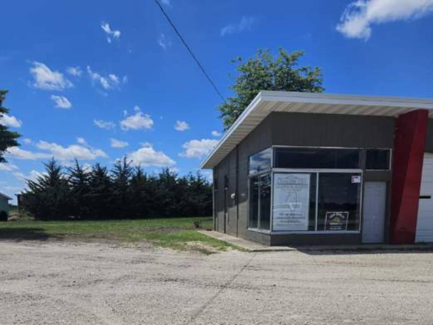 101 S Route 49, Crescent City, IL 60928