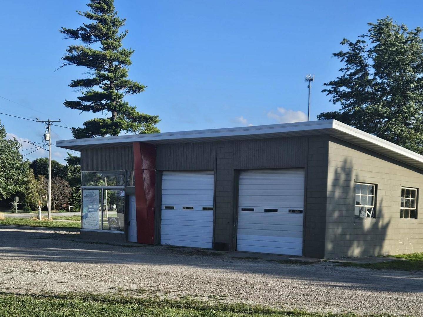 101 S Route 49, Crescent City, IL 60928