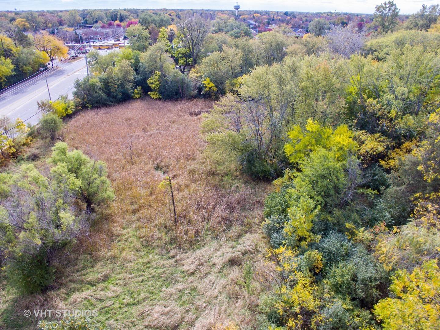 8240 Lemont RD, Woodridge, IL 60517