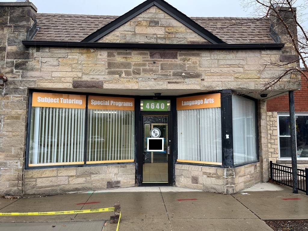 4640 Oakton ST, Skokie, IL 60076