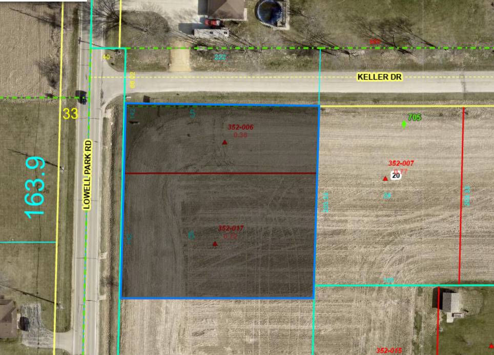 2004 Lowell Park RD, Dixon, IL 61021