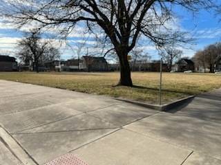 7000 S Aberdeen ST, Chicago, IL 60621