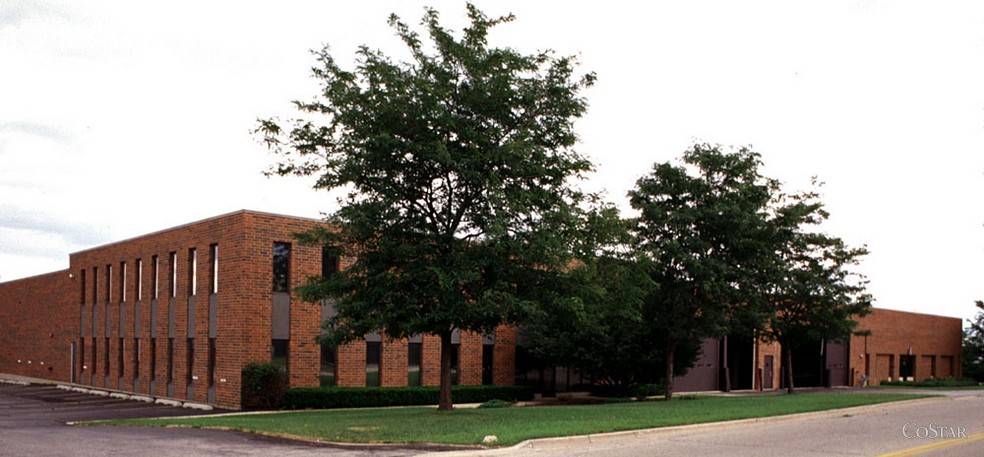 680 Industrial DR, Cary, IL 60013