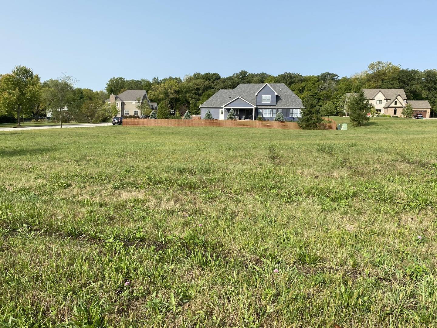1311 Secretariat DR, Genoa, IL 60135