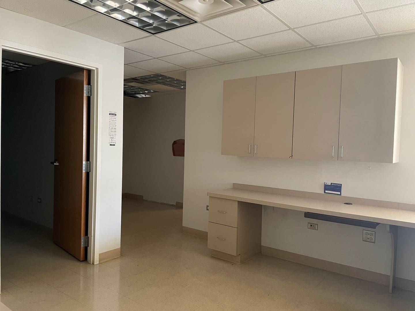 155-161 N Seymour AVE, Mundelein, IL 60060