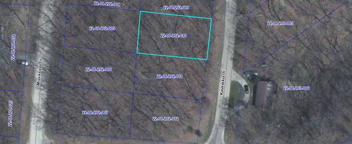 703 Kaskaskia DR, Dixon, IL 61021