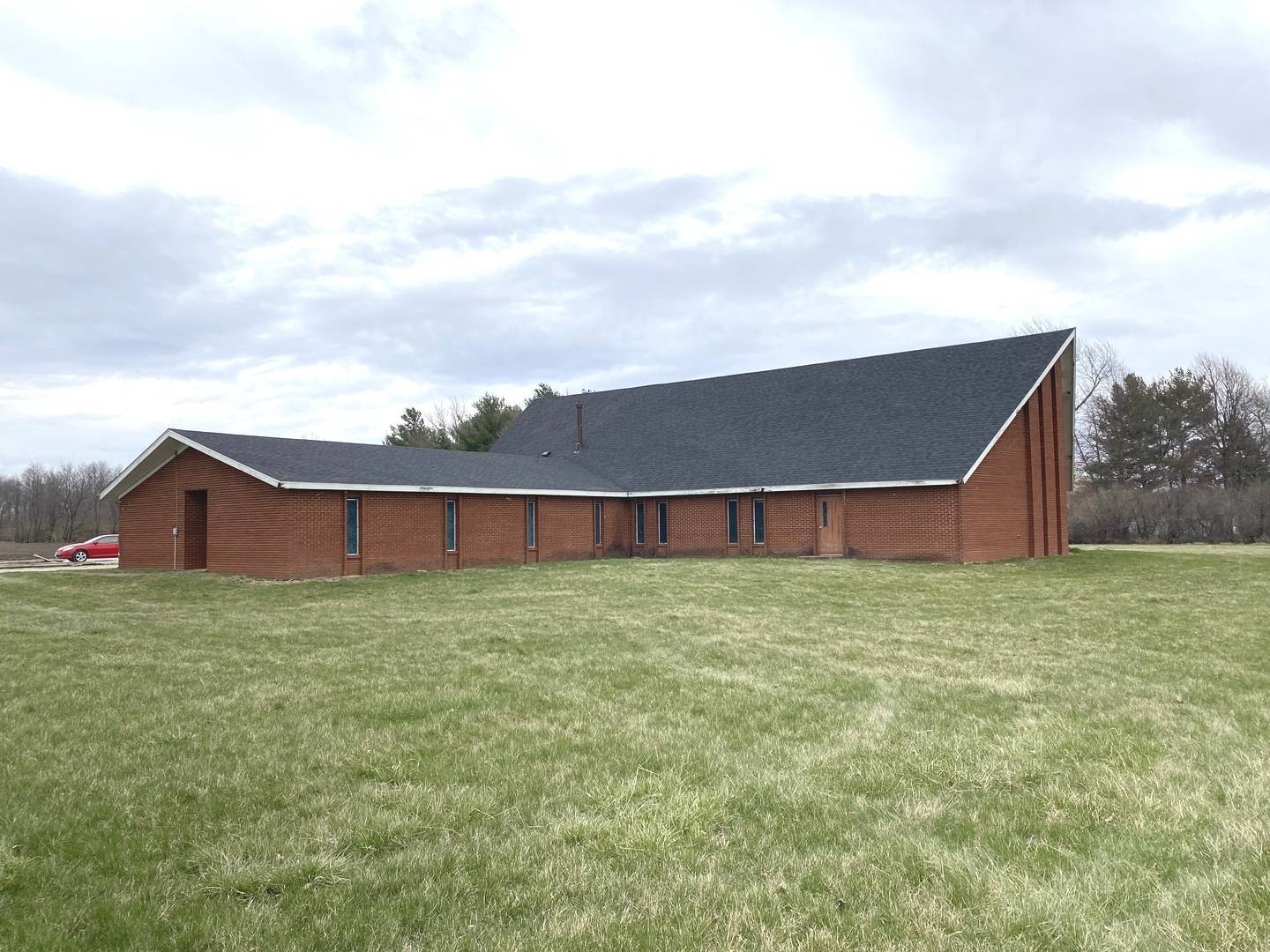 1902 N County Road 3000 RD N, Rantoul, IL 61866