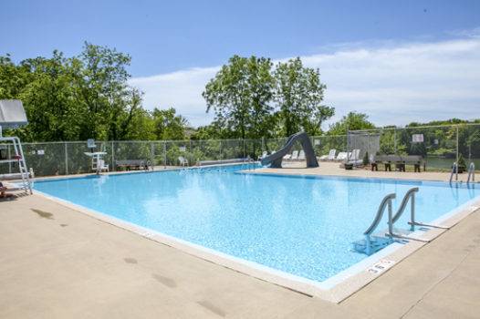 30 Barbados DR, Putnam, IL 61560