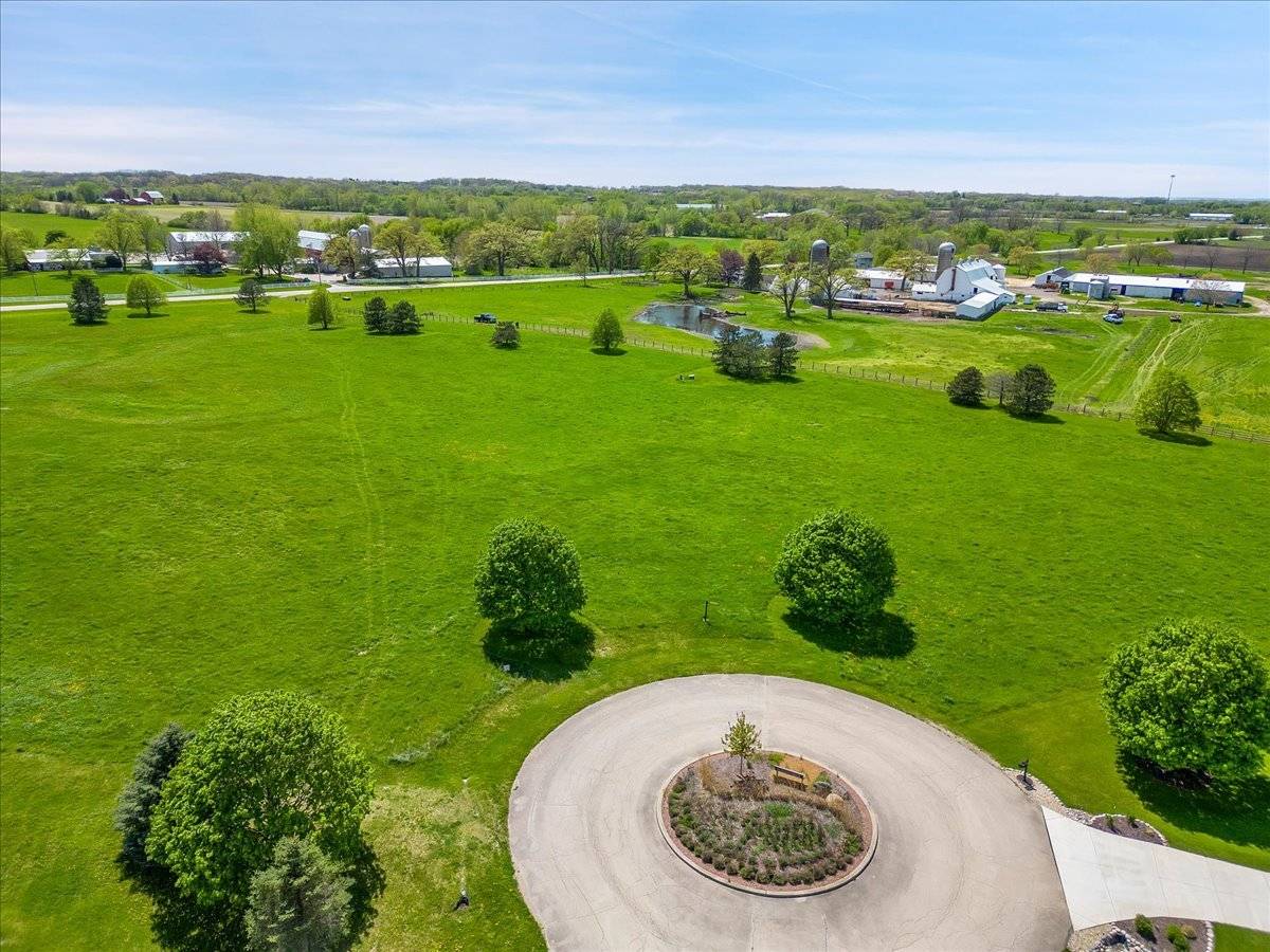 17405 Wildflower CIR, Union, IL 60180
