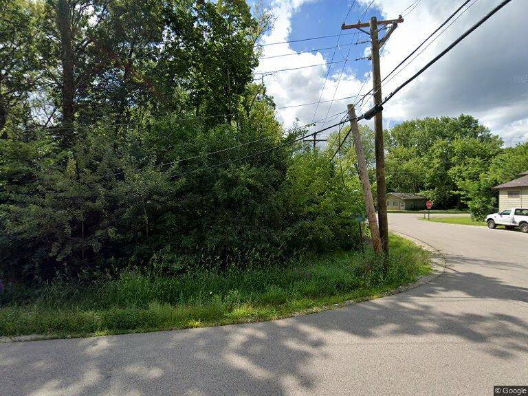38480 N 6th AVE, Spring Grove, IL 60081