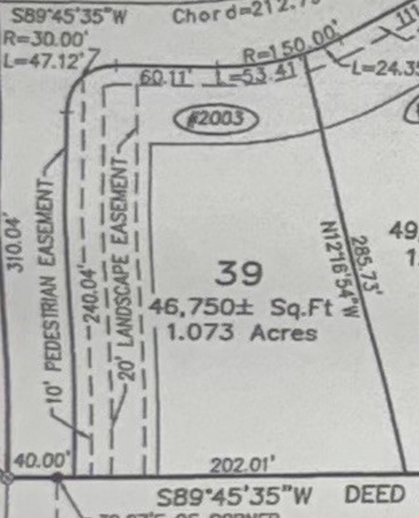 2003 Red Oak LN, Spring Grove, IL 60081