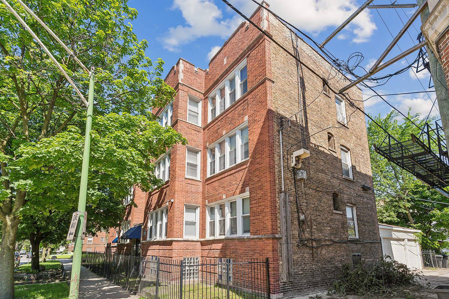 740 E 82nd ST, Chicago, IL 60619