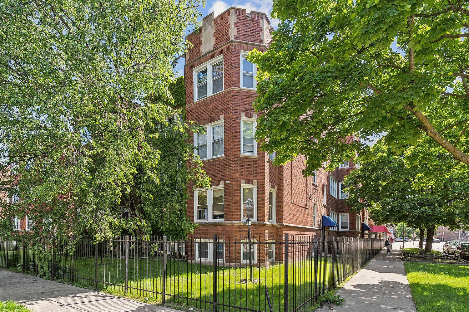 740 E 82nd ST, Chicago, IL 60619