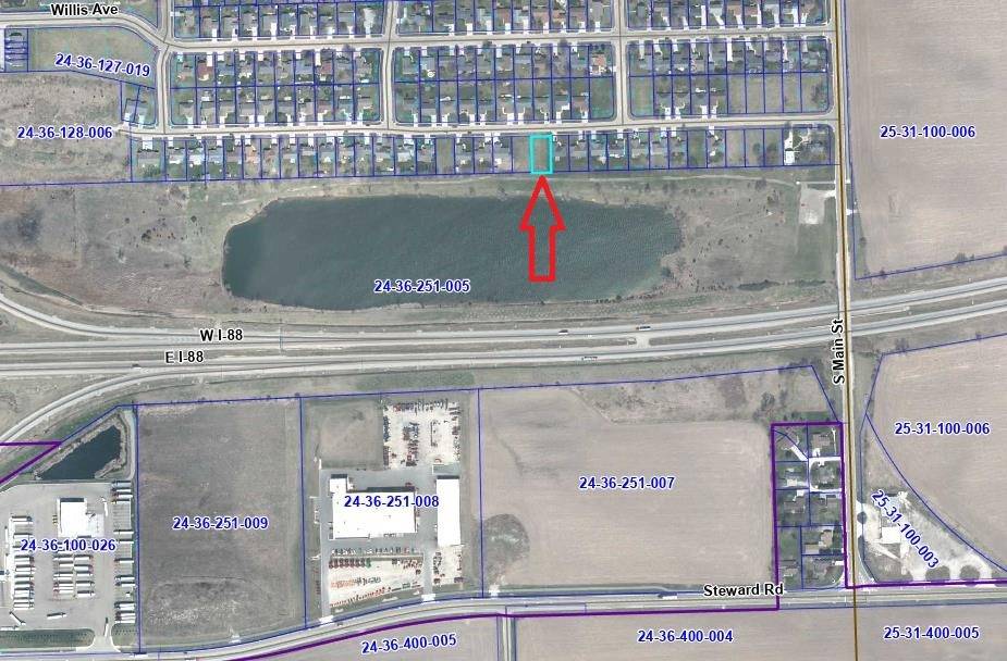 216 Lake Lida LN, Rochelle, IL 61068