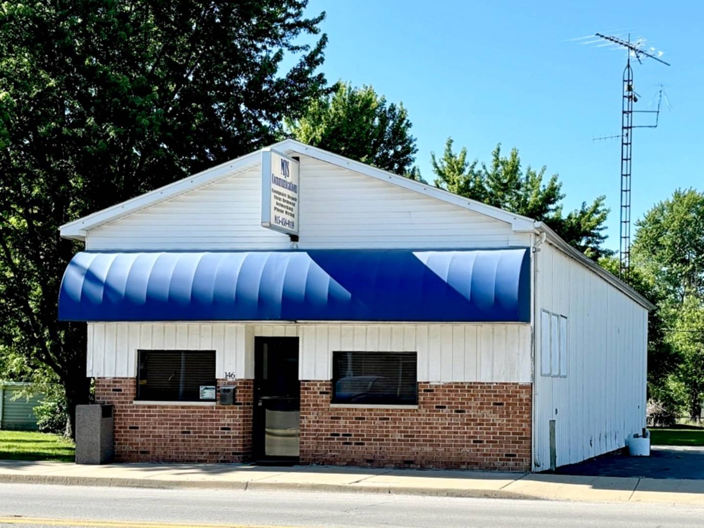 146 E Main ST, Braidwood, IL 60408
